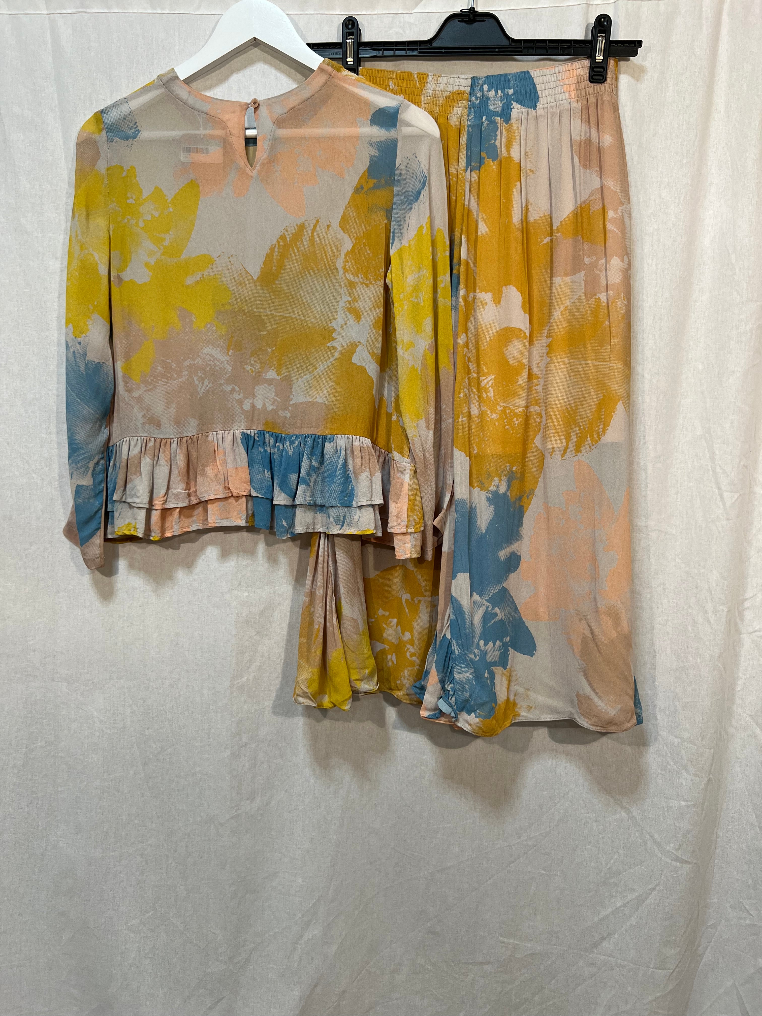 Set Blus-kjol